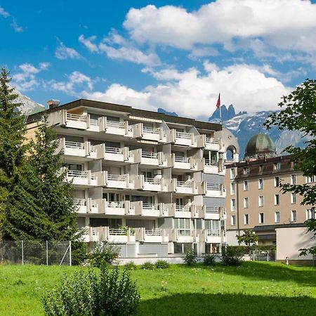 Spirit Apartments - Balkon - Bergsicht - Parkplatz Engelberg Exterior photo